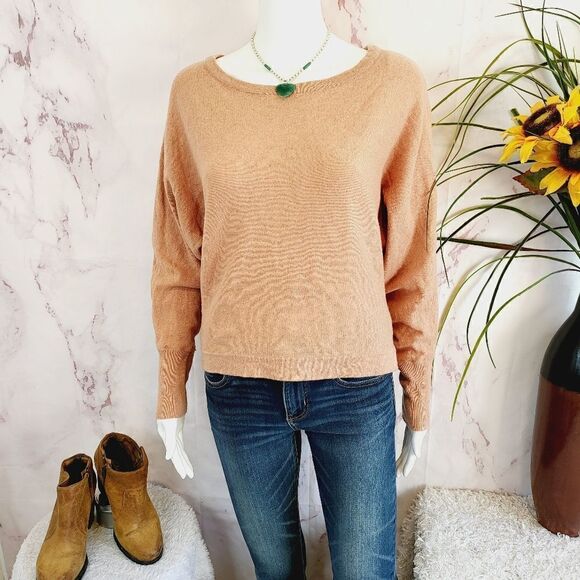 BCBGMAXAZRIA wool blend cropped sweater - Picture 3 of 6